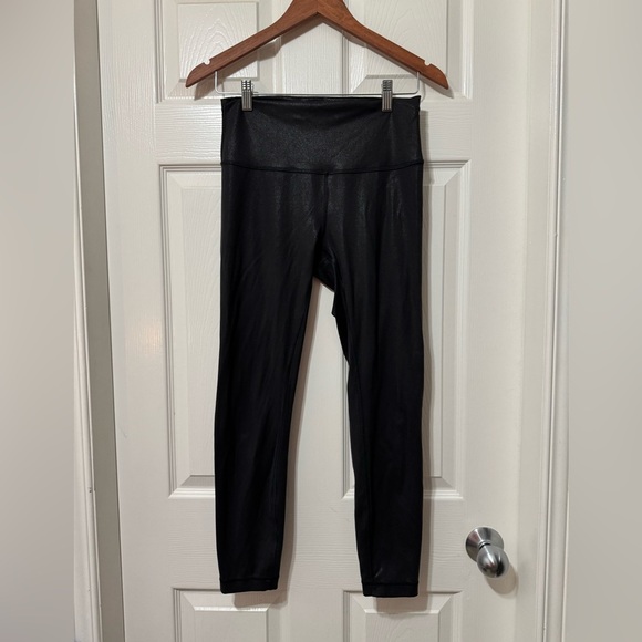 lululemon athletica Pants - Lululemon wunder train high rise tight size 8 vvvguc